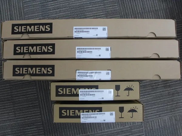 Laos Siemens 6SL3120-2TE15-0AD0 ja 6SL3040-1MA01-0AA0 SINAMICS S120