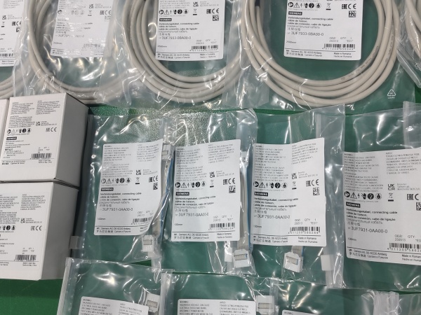 NEW ARRIVAL SIEMENS 3UF7 Series 3UF7101-1AA00-0, 3UF7210-1AA01-0, and 3UF7931-0AA00-0