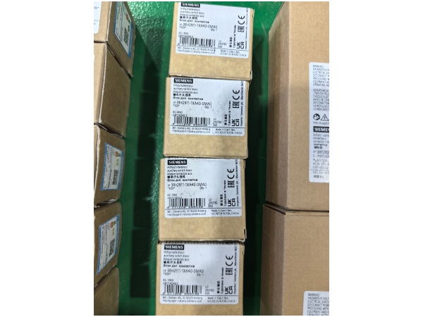 NEW ARRIVAL: Siemens SIRIUS 3RH2911-1XA40-0MA0 Auxiliary Contact Block Available Immediately