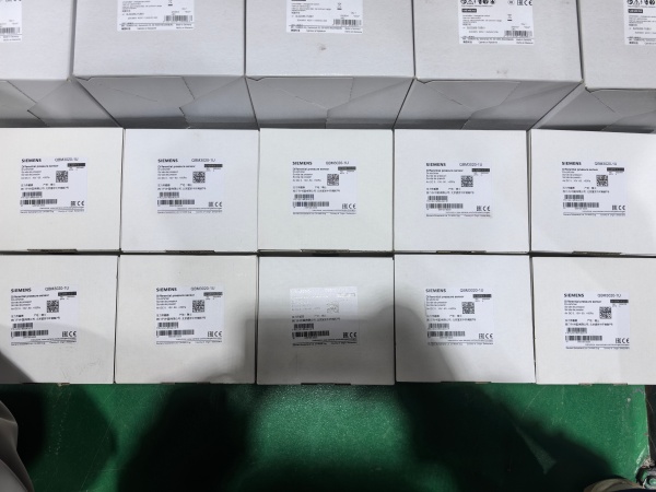 NEW ARRIVAL: Siemens SIRIUS S55720-S233 QBM3020-1U differential pressure sensor Now Available