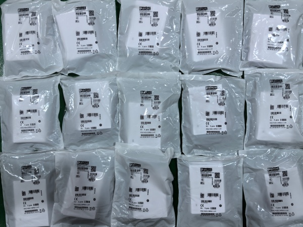 NEW ARRIVAL: Phoenix Contact 2902015 MINI MCR-2-RPSS-I-I-PT Repeater Power Supply Now Available NEW ARRIVAL: Phoenix Contact 2902015 MINI MCR-2-RPSS-I-I-PT Repeater Power Supply Now Available