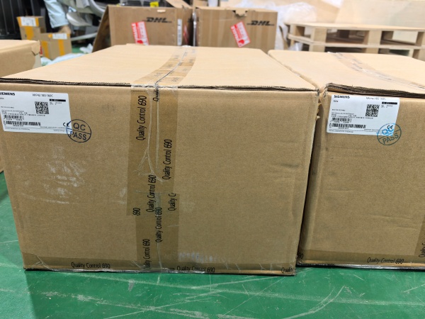 NEW ARRIVAL: Siemens VXF42.100-160C 3-Port Control Valve Now Available